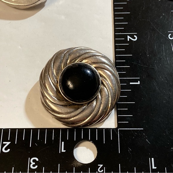 Vintage Une Ligne Paris Round Black Cabochon Silver Tone Clip Earrings Chunky - Picture 4 of 4